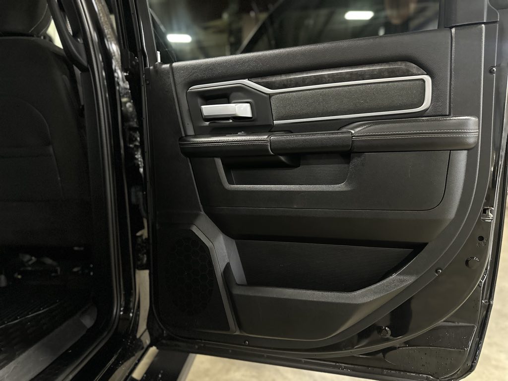 2021 Ram 3500 Big Horn photo 24