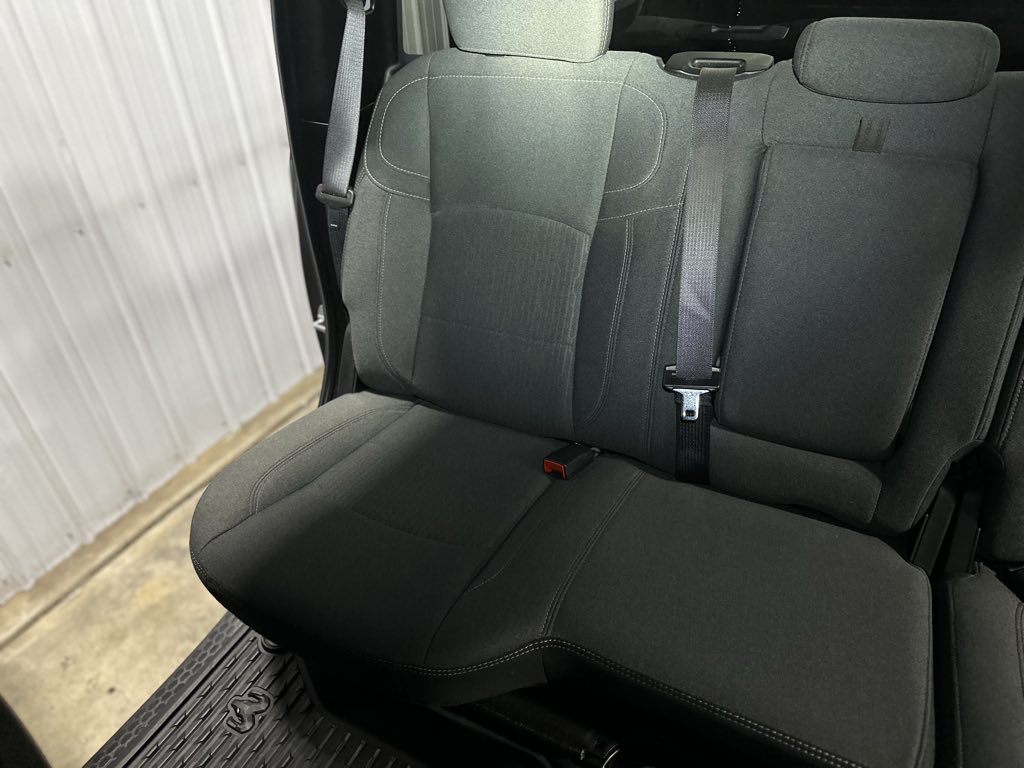 2021 Ram 3500 Big Horn photo 28