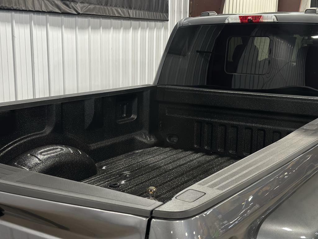 2022 Ford F-350 XL photo 5
