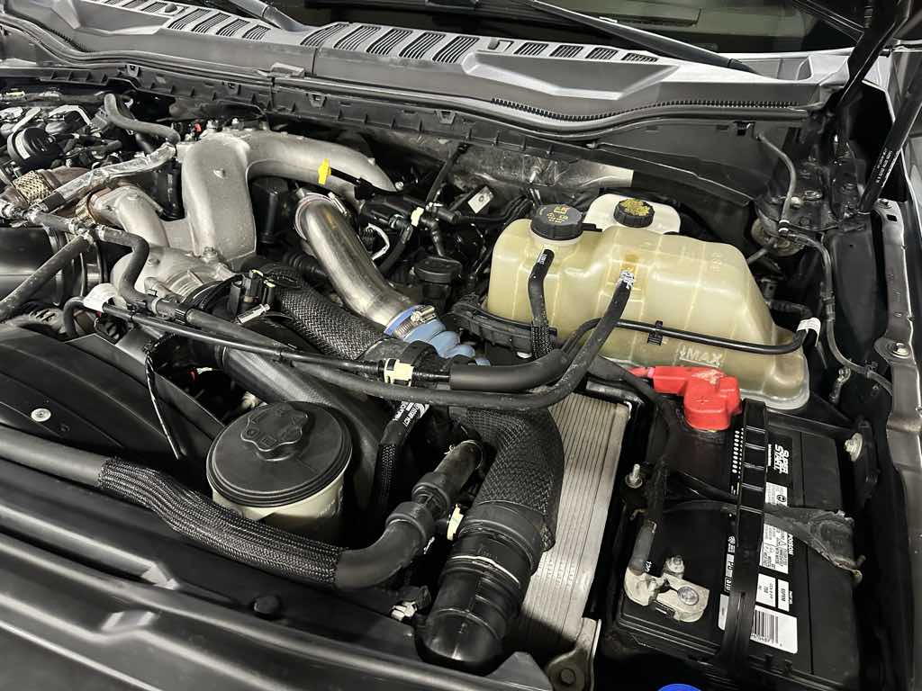 2022 Ford F-350 XL photo 8