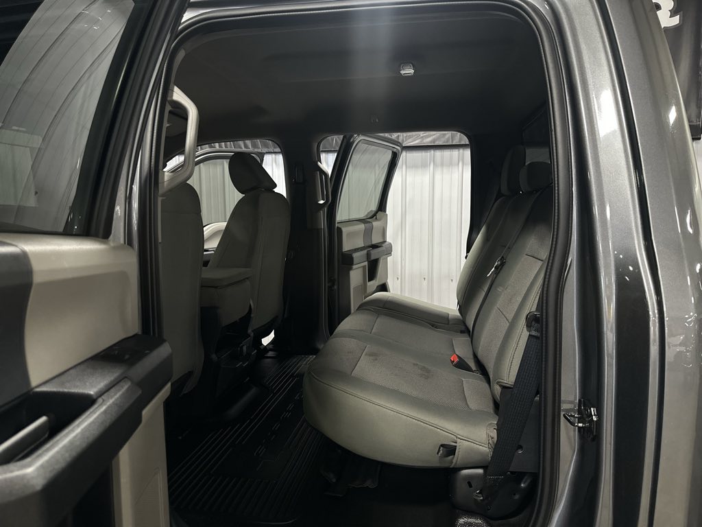2022 Ford F-350 XL photo 13