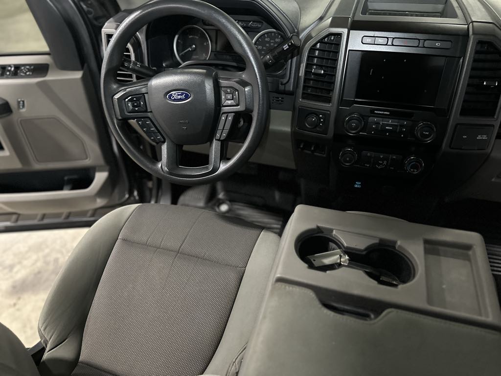 2022 Ford F-350 XL photo 18