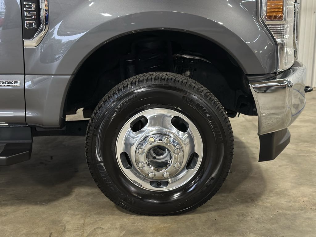 2022 Ford F-350 XL photo 25