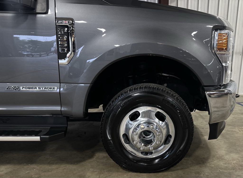 2022 Ford F-350 XL photo 26
