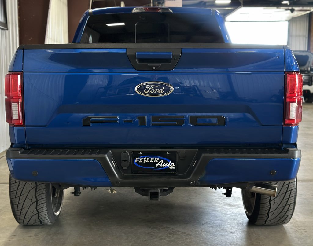 2018 Ford F-150 XLT photo 2