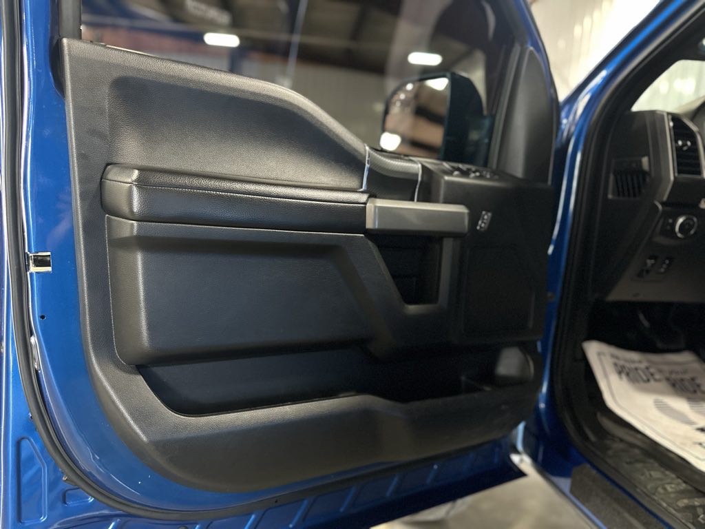 2018 Ford F-150 XLT photo 9