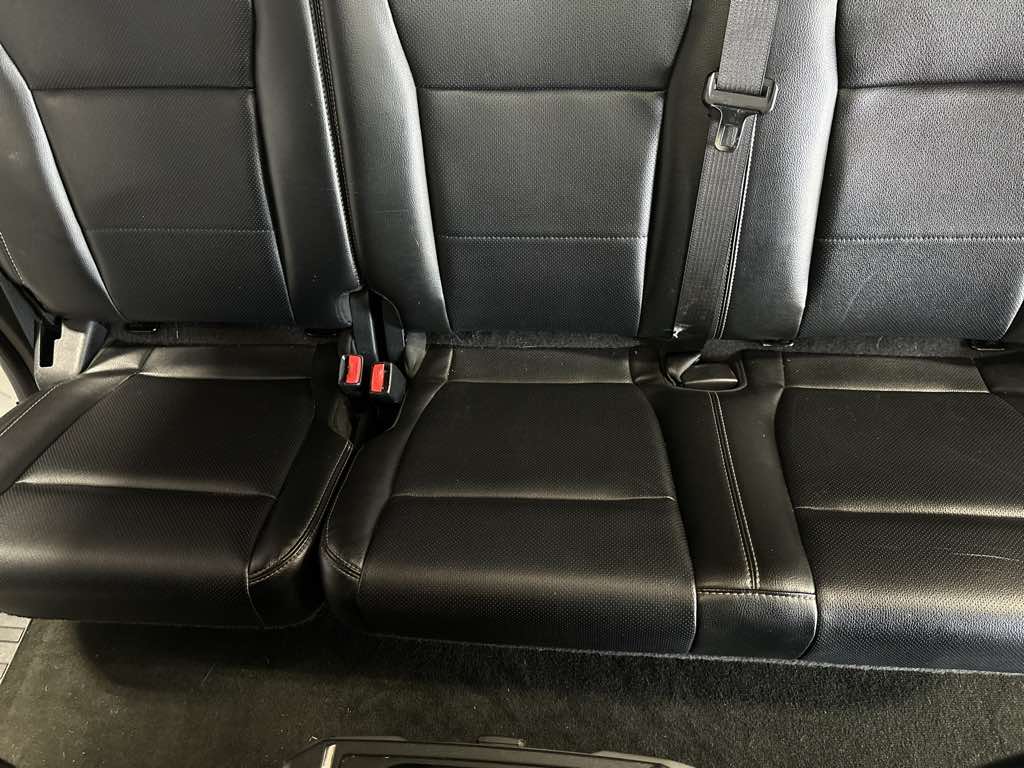 2017 Ford F-250 Lariat photo 25