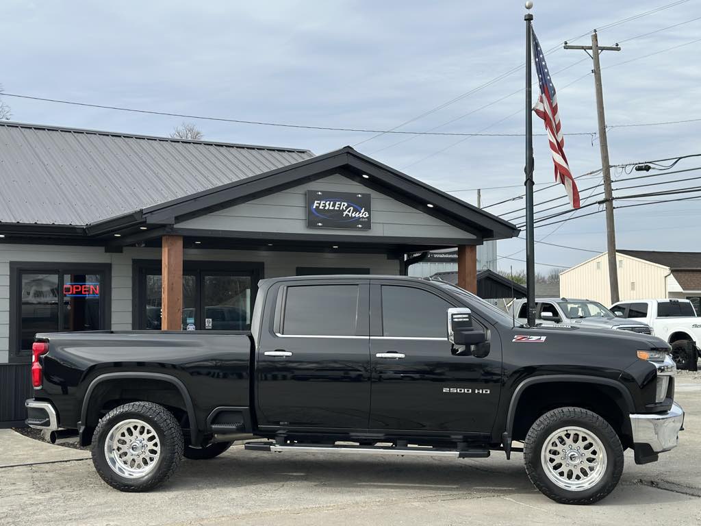 2020 Chevrolet Silverado 2500HD LTZ photo 2