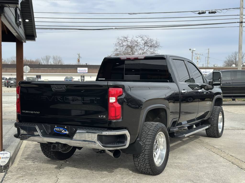2020 Chevrolet Silverado 2500HD LTZ photo 4