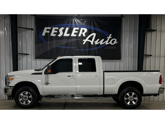 2015 Ford F-350 Super Duty Lariat Crew Cab 4WD Pickup Truck Four-Wheel Drive Automatic