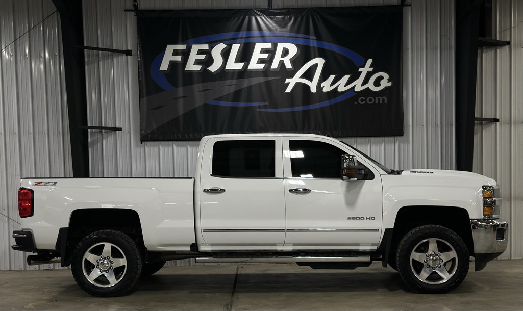 2017 Chevrolet Silverado HD LTZ 4WD Crew Cab Standard Box's photo