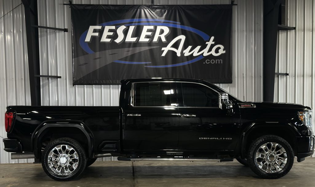 2020 GMC Sierra 4WD Crew Cab Standard Box Denali's photo