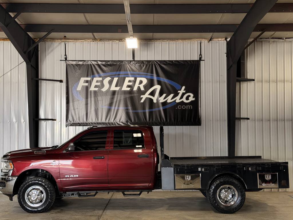 2019 RAM 3500 Tradesman 4X4 Crew Cab DRW's photo