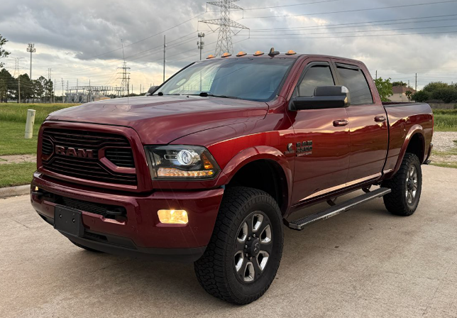 2018 RAM 2500 Laramie 4X4 Crew Cab SWB's photo