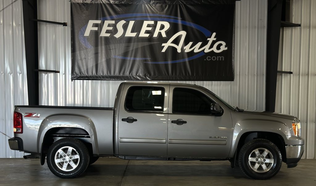 2013 GMC Sierra 2WD Crew Cab SLE SWB's photo