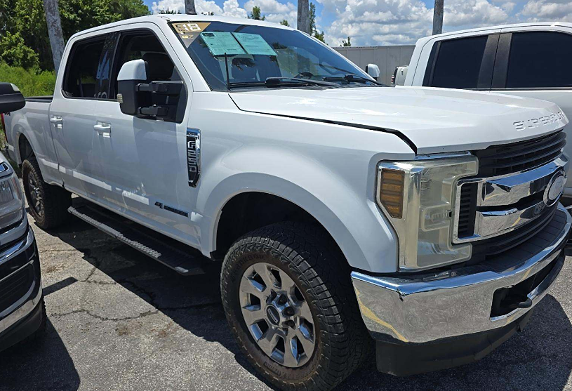 2018 Ford F-250 Super Duty XLT - Photo 2