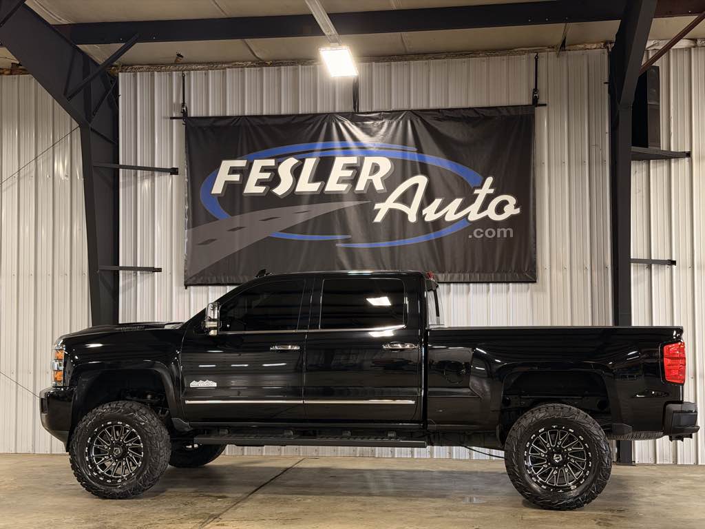 2019 Chevrolet Silverado 2500HD High Country - Photo 6