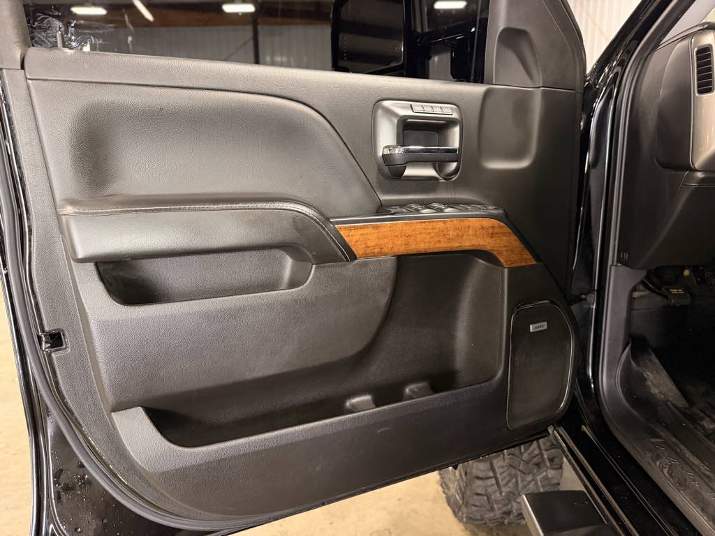 2019 Chevrolet Silverado 2500HD High Country - Photo 15