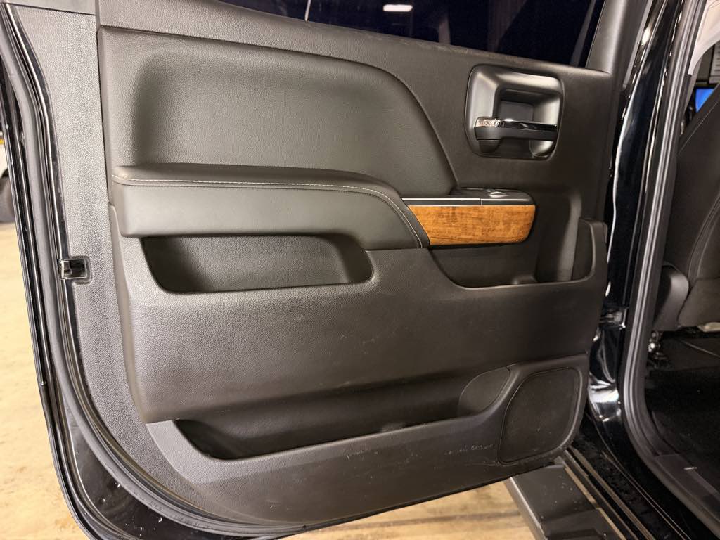 2019 Chevrolet Silverado 2500HD High Country - Photo 20