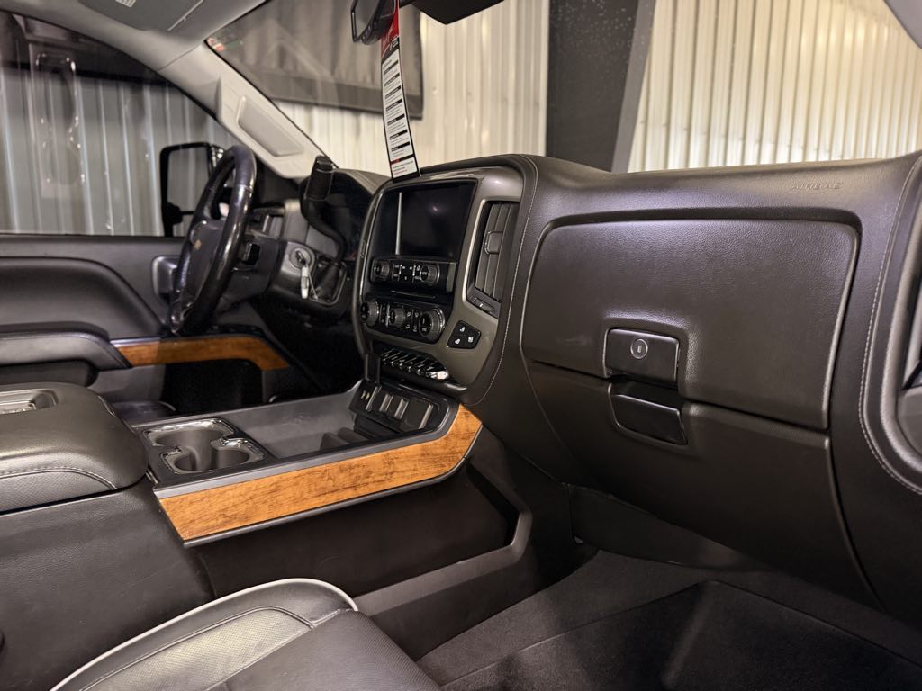 2019 Chevrolet Silverado 2500HD High Country - Photo 32