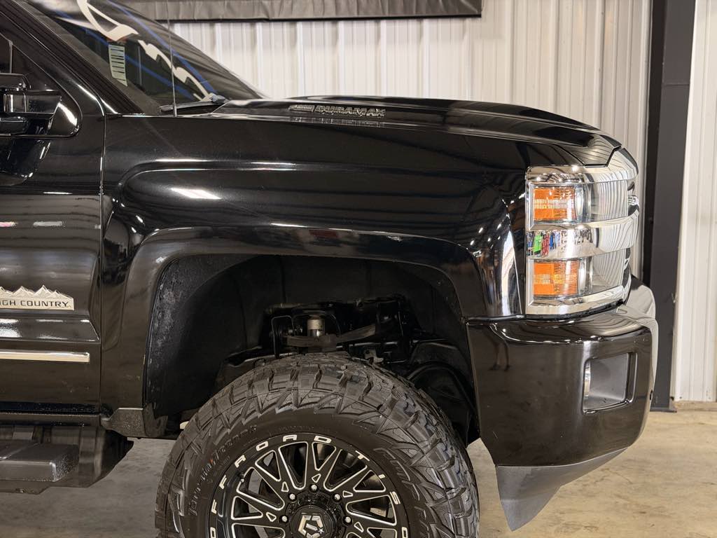 2019 Chevrolet Silverado 2500HD High Country - Photo 33