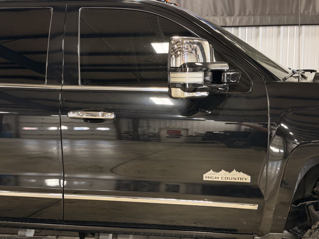 2019 Chevrolet Silverado 2500HD High Country - Photo 34