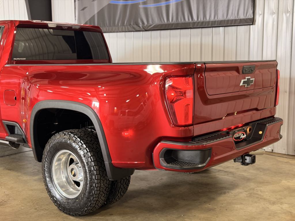 2022 Chevrolet Silverado 3500HD High Country - Photo 29