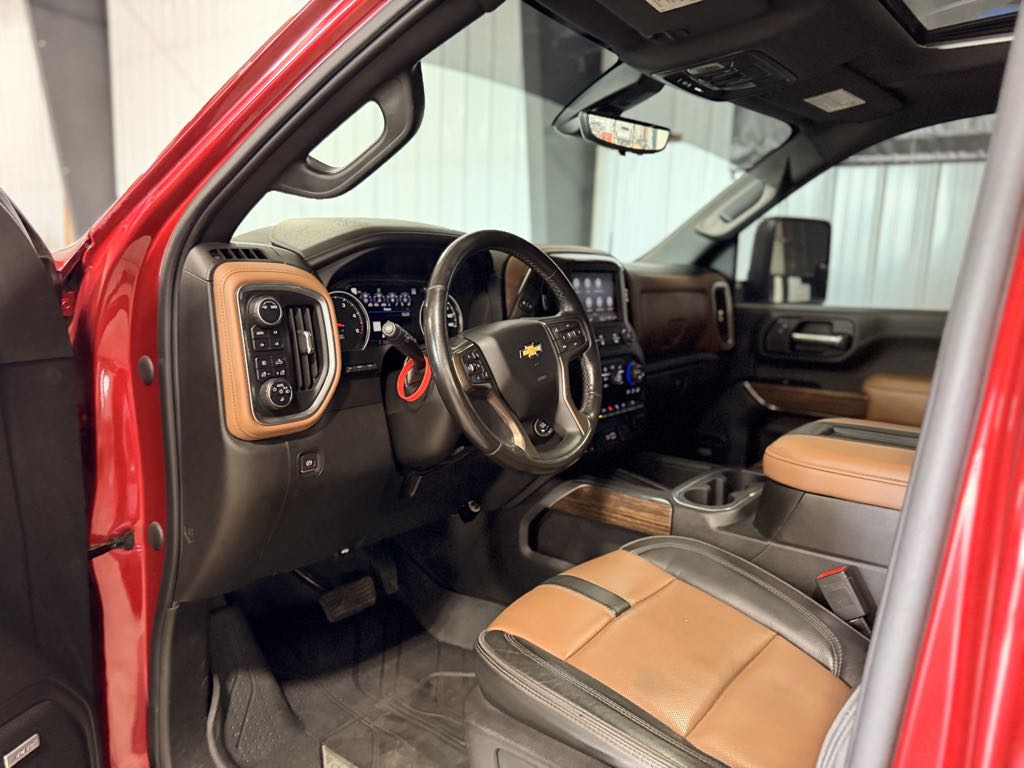 2022 Chevrolet Silverado 3500HD High Country - Photo 34