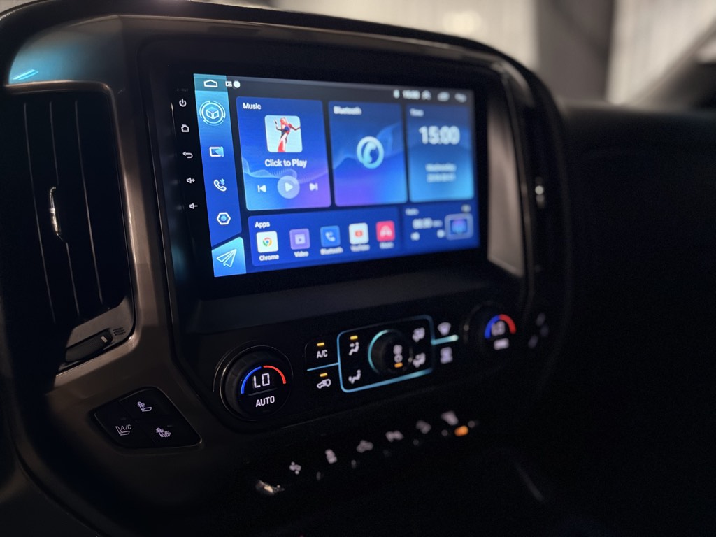 Photo 23 of this Chevrolet Silverado 2500HD