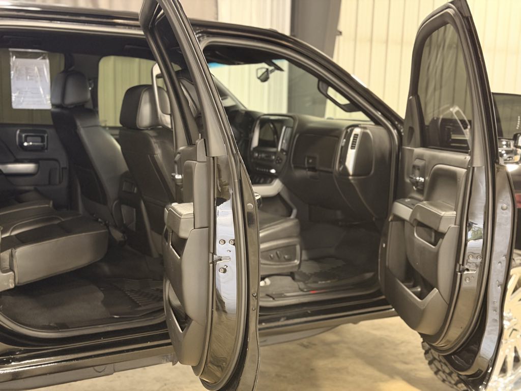 2019 Chevrolet Silverado 2500HD LTZ - Photo 33