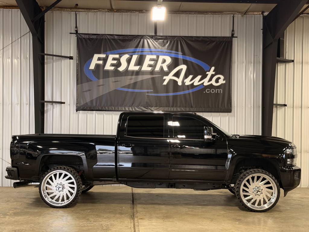 2019 Chevrolet Silverado 2500HD LTZ - Photo 35