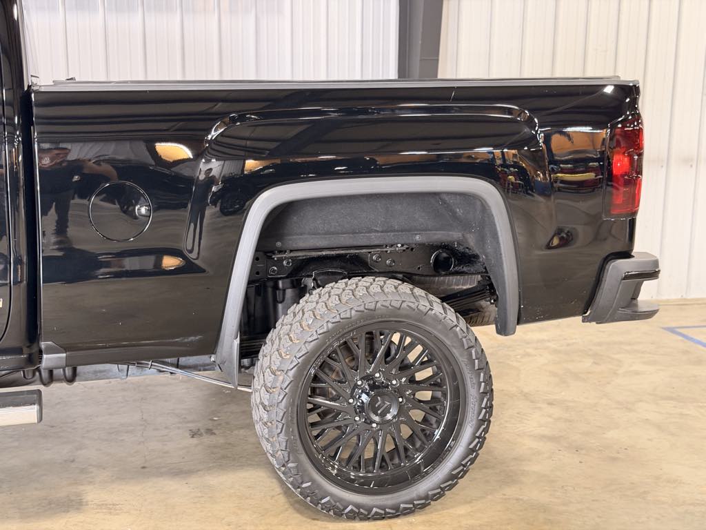 Photo 12 of this GMC Sierra 2500HD