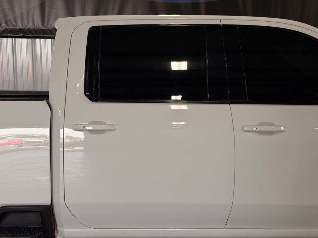 Photo 12 of this GMC Sierra 2500HD