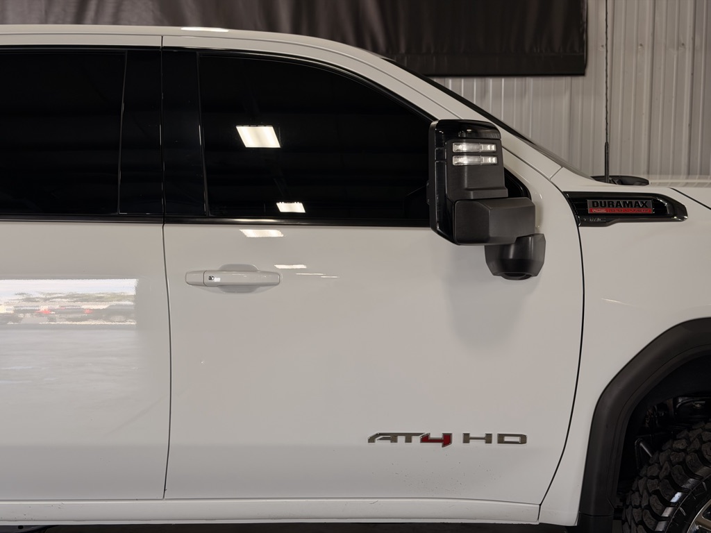 Photo 13 of this GMC Sierra 2500HD