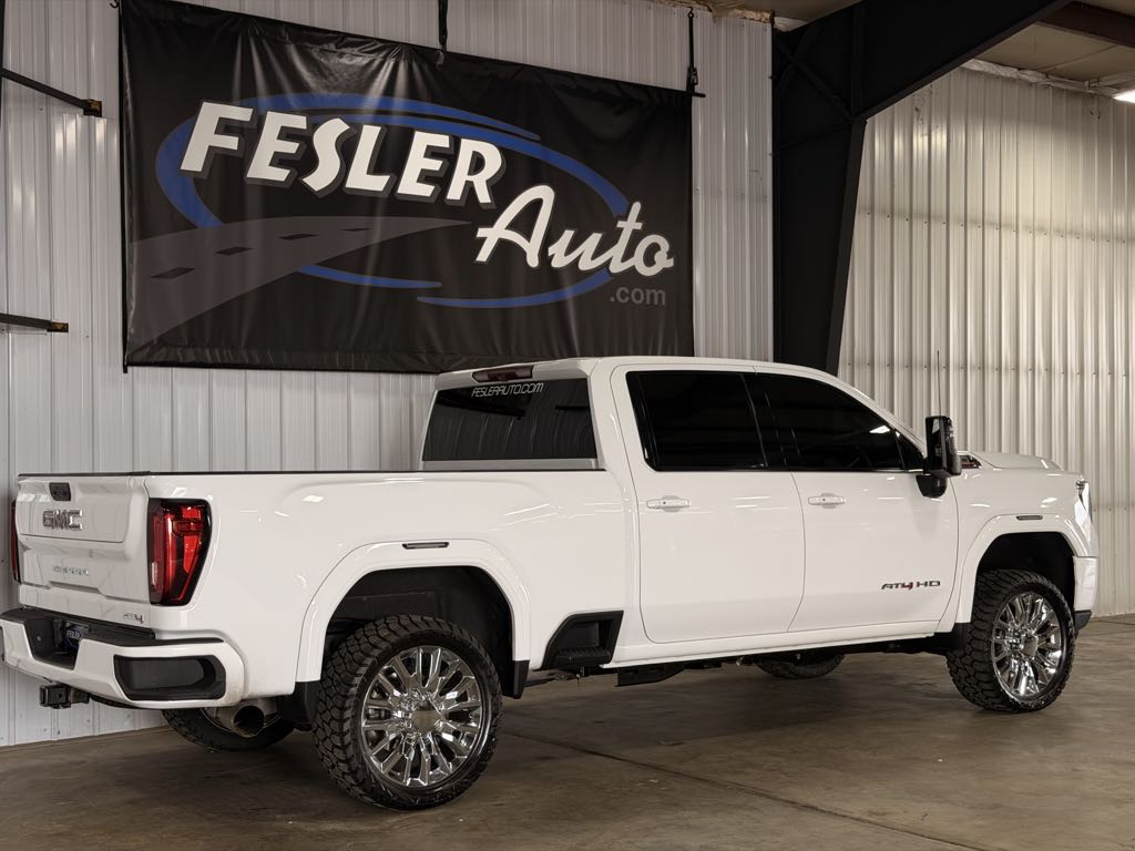 Photo 7 of this GMC Sierra 2500HD