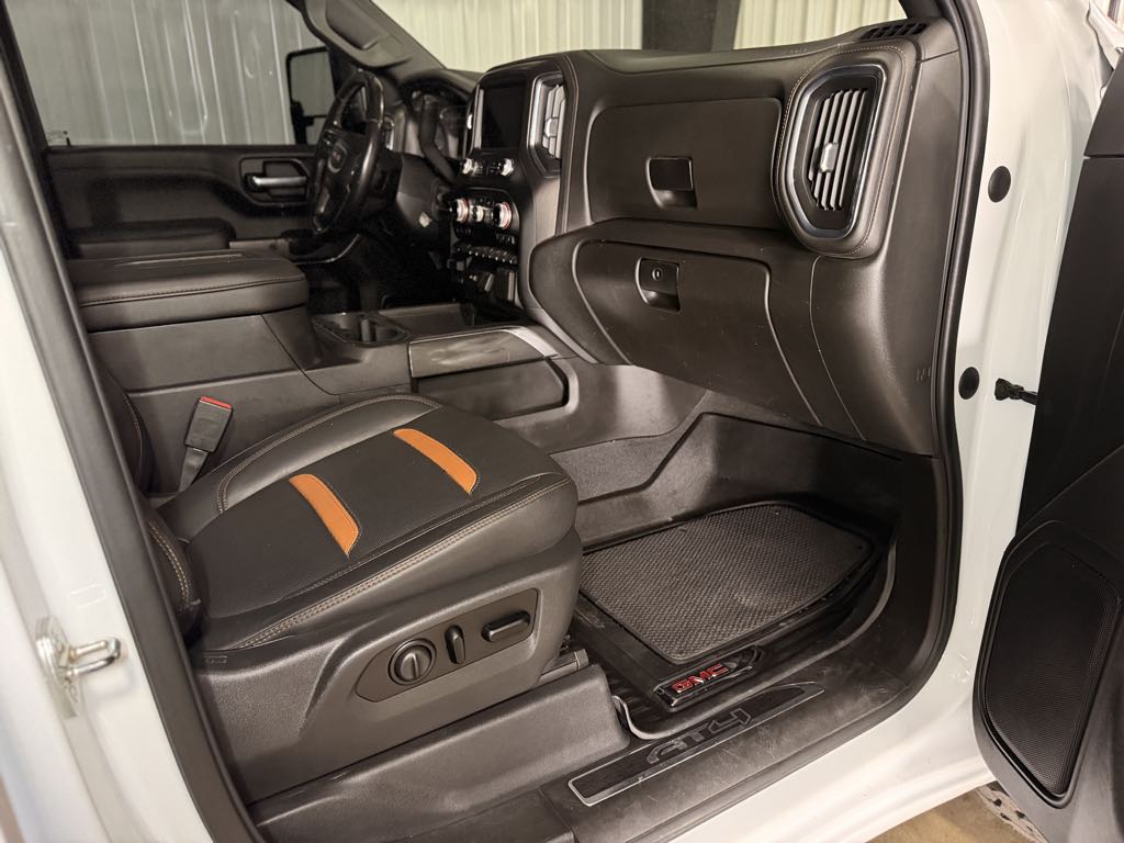 Photo 19 of this GMC Sierra 2500HD