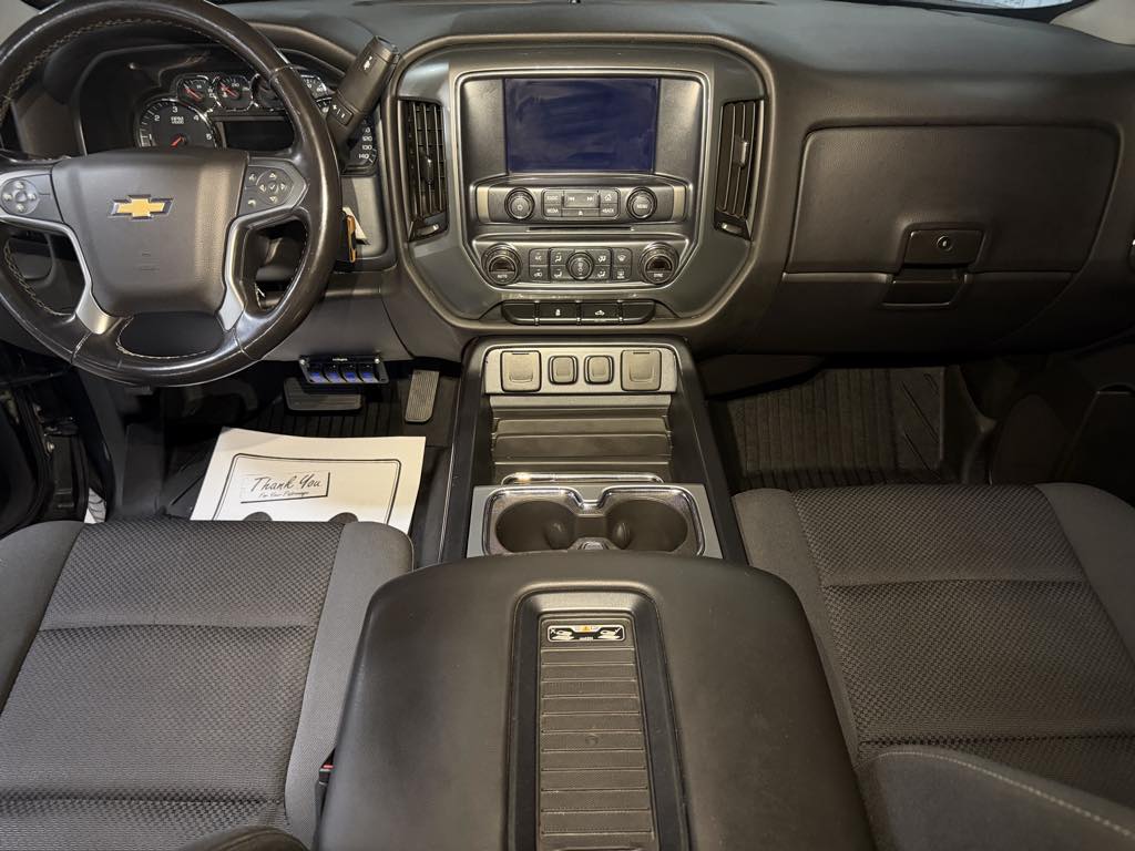 Photo 6 of this Chevrolet Silverado 1500 LD