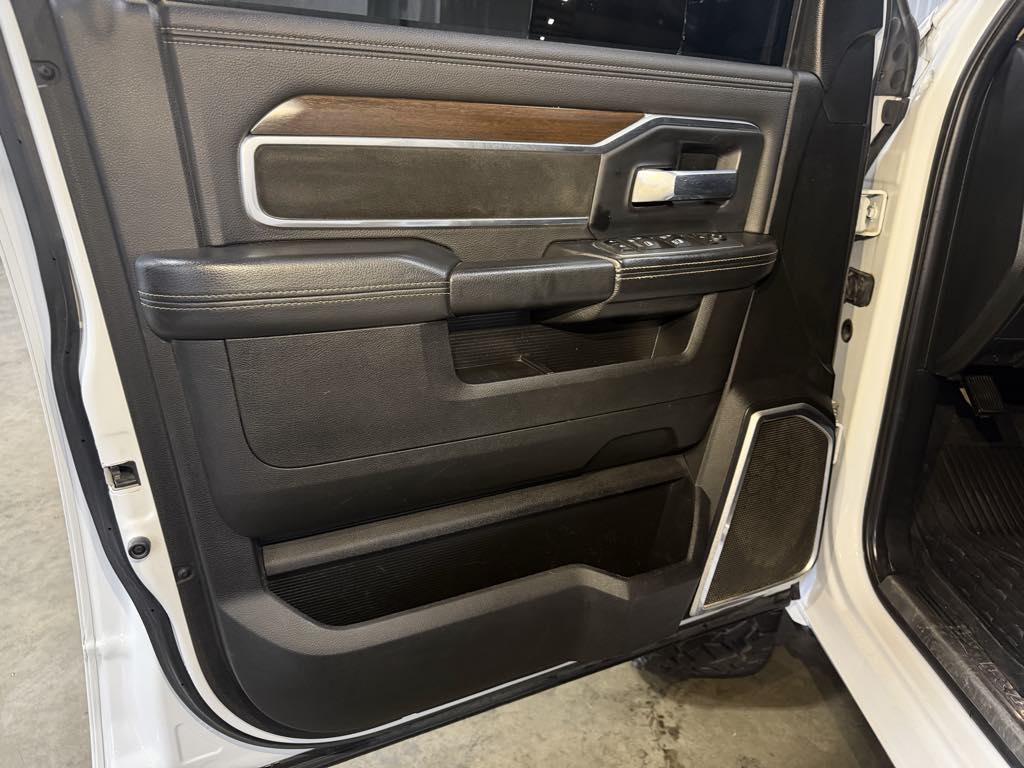 Photo 12 of this Ram 2500
