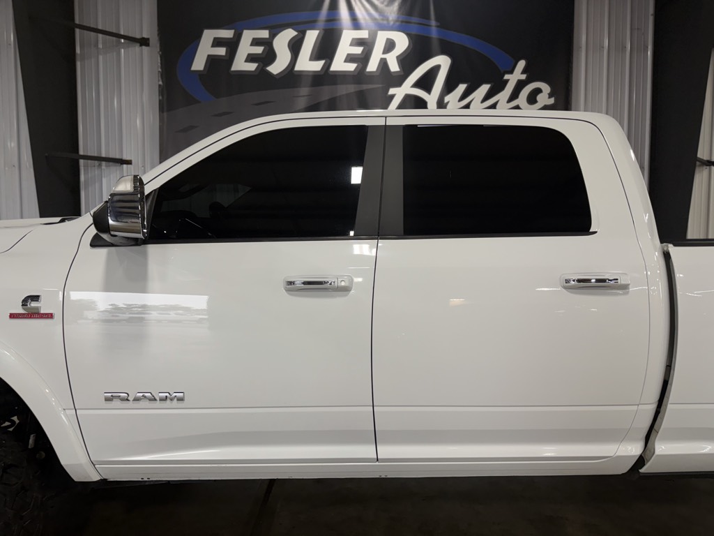 Photo 23 of this Ram 2500