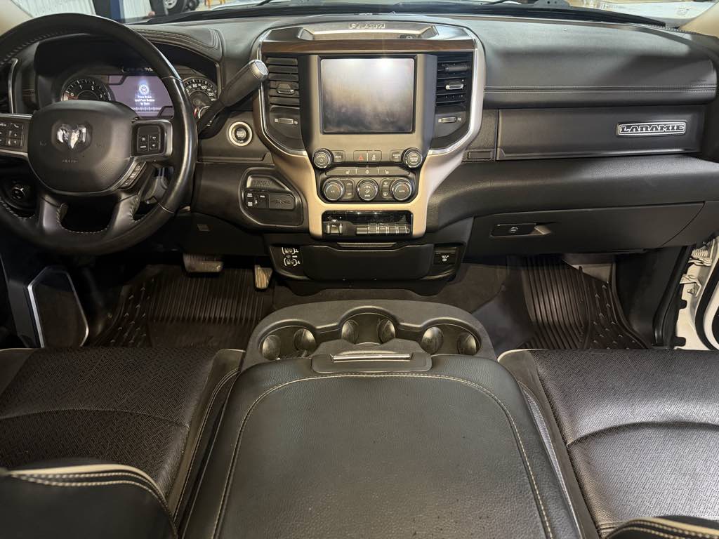 Photo 29 of this Ram 2500