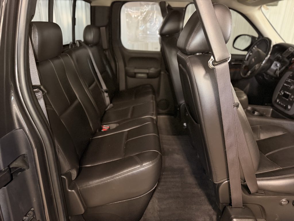 Photo 28 of this GMC Sierra 2500HD