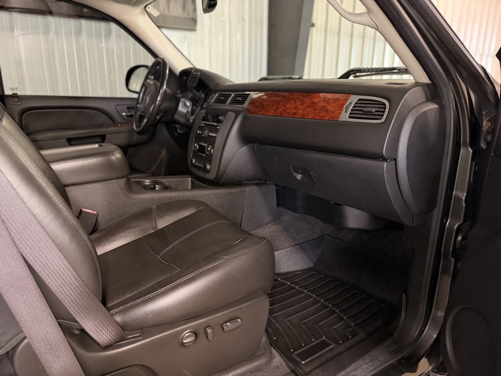 Photo 29 of this GMC Sierra 2500HD