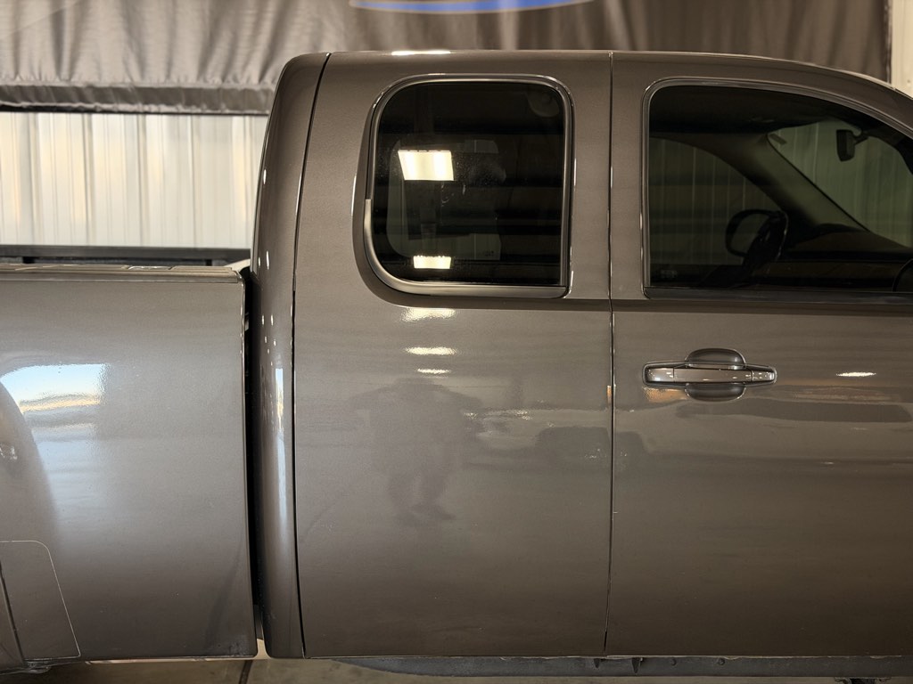 Photo 33 of this GMC Sierra 2500HD