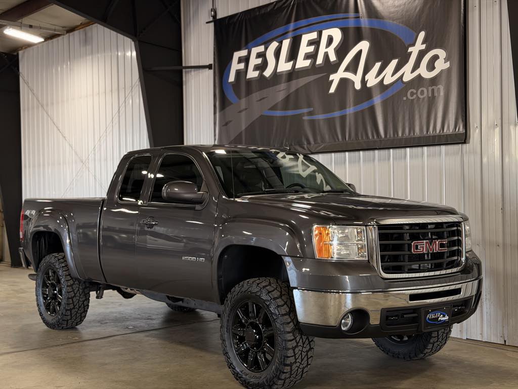 Photo 36 of this GMC Sierra 2500HD
