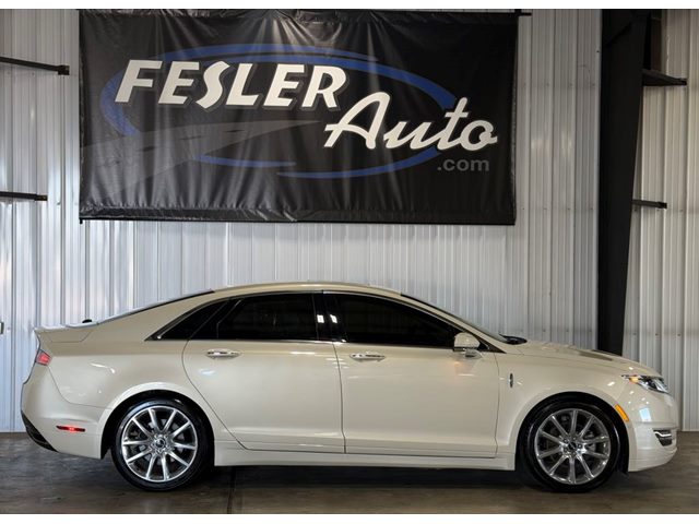 Gray (Platinum Dune Metallic Tri-Coat) 2015 Lincoln MKZ Sedan Front-Wheel Drive Automatic