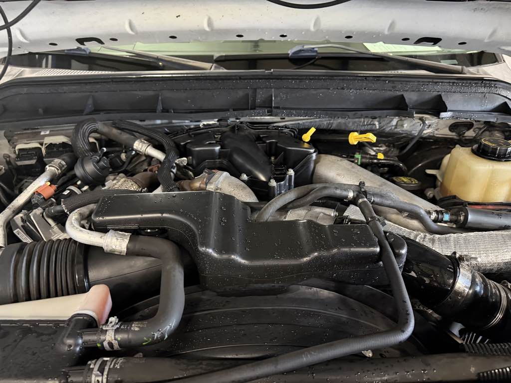 Photo 23 of this Ford Super Duty F-250 SRW