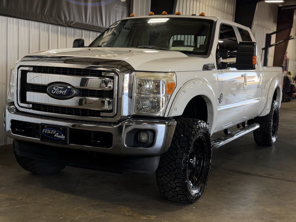 Photo 28 of this Ford Super Duty F-250 SRW