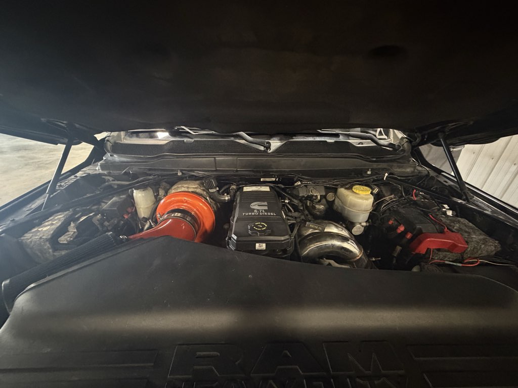 Photo 10 of this Ram 2500