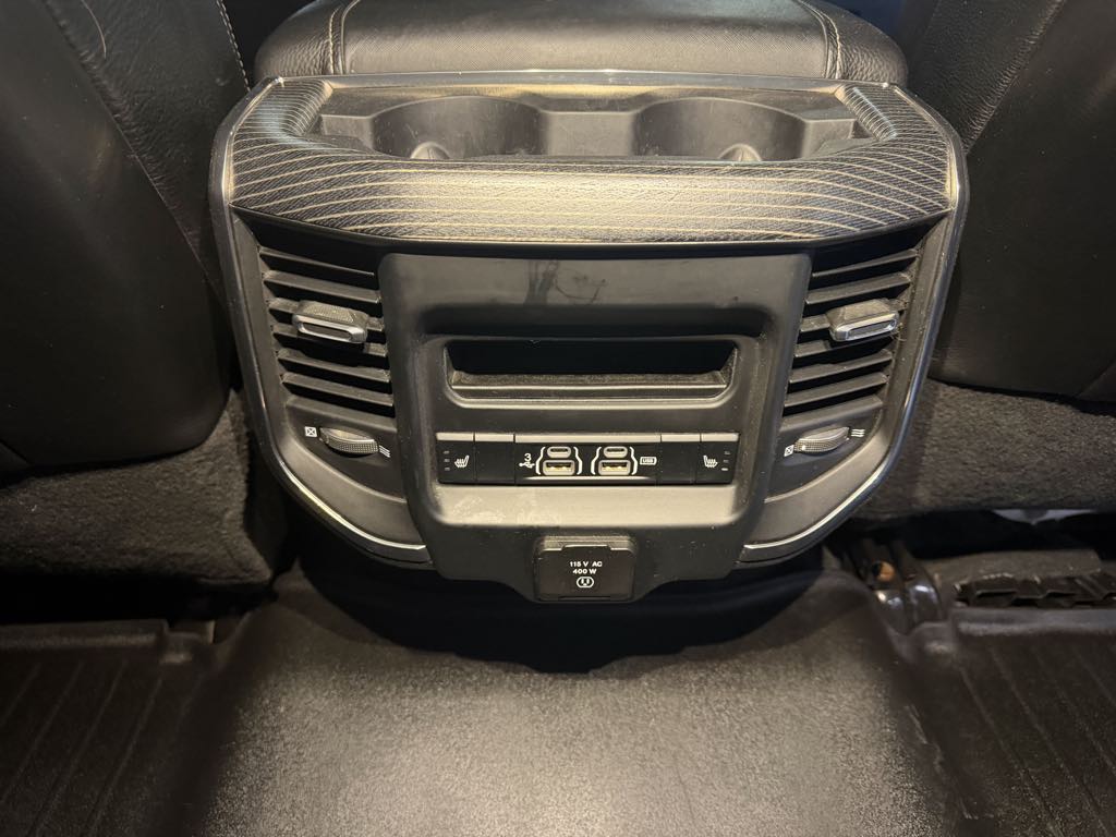 Photo 18 of this Ram 2500