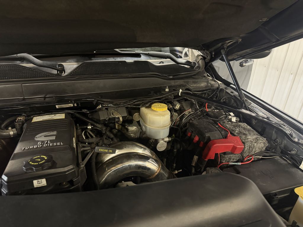Photo 21 of this Ram 2500